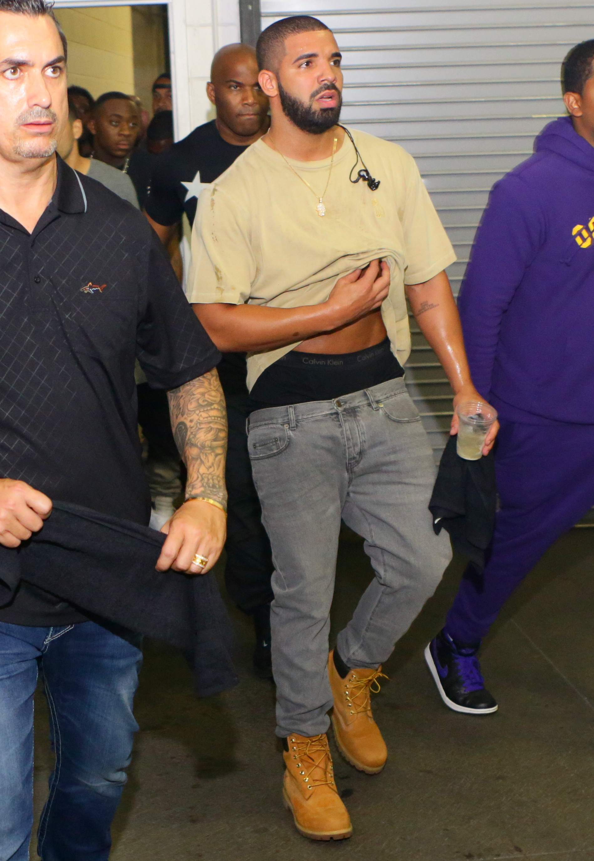 Hot 107.9 Birthday Bash Block Show