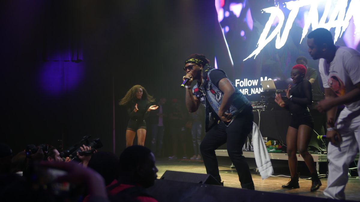 WizKid Takes Over the DFW