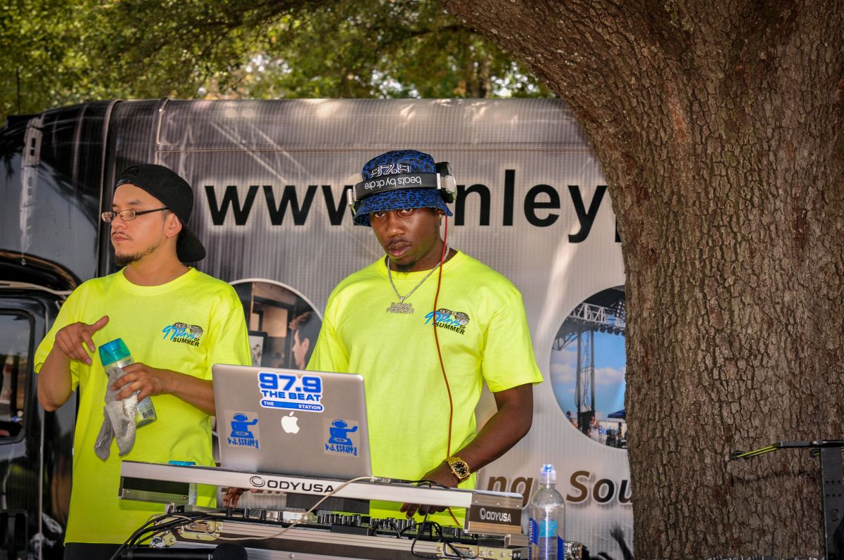 97.9 The Beat Dallas Block Party