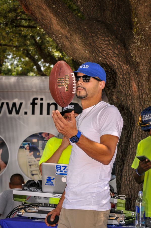 97.9 The Beat Dallas Block Party
