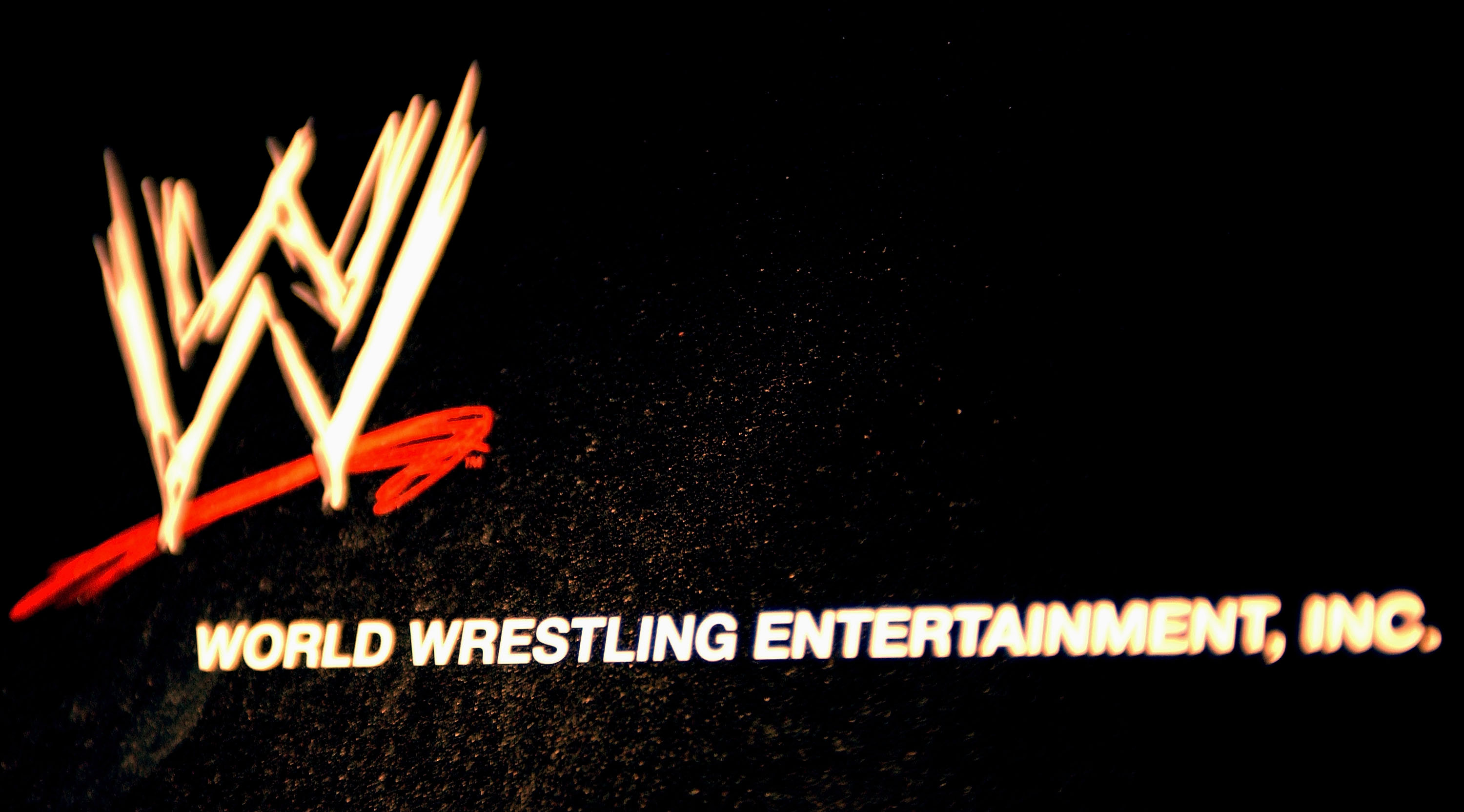 WWE Superstars Promote WrestleMania XIX