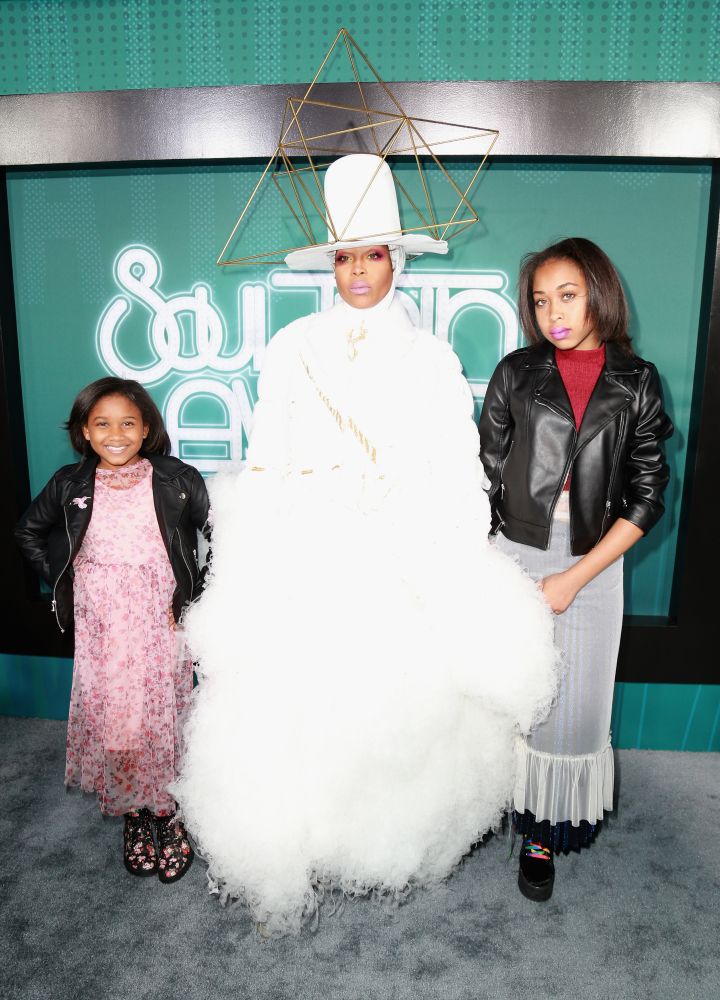 BET Presents: 2017 Soul Train Awards - Red Carpet & Arrivals