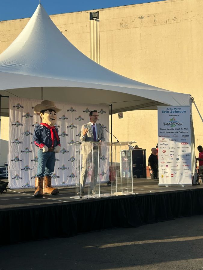 Dallas Mayors Back to School Roundup