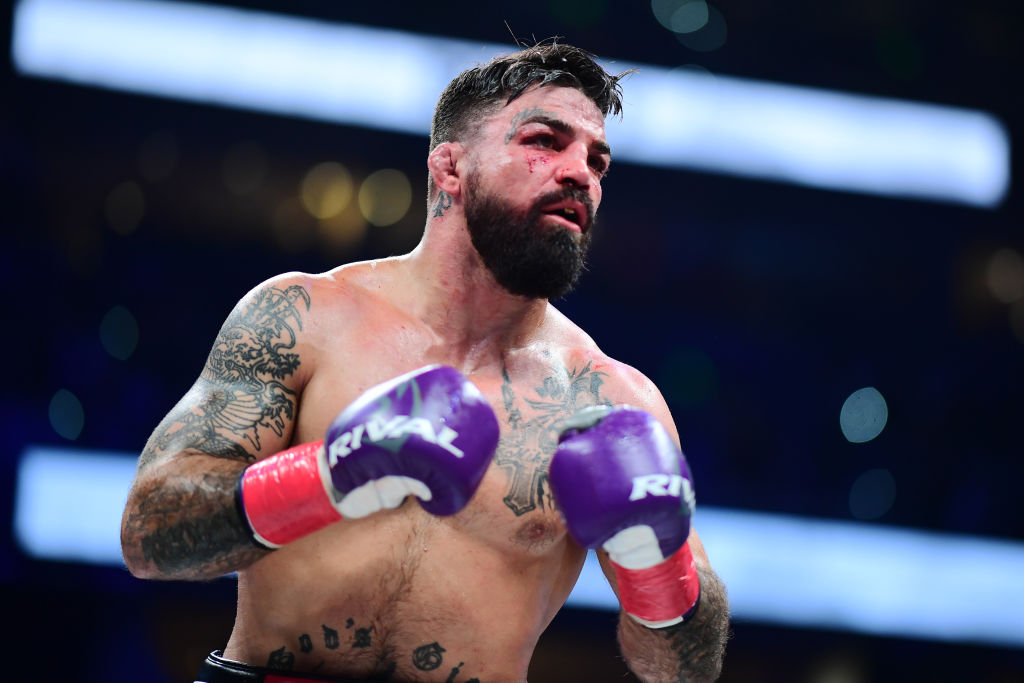 Jake Paul v Mike Perry
