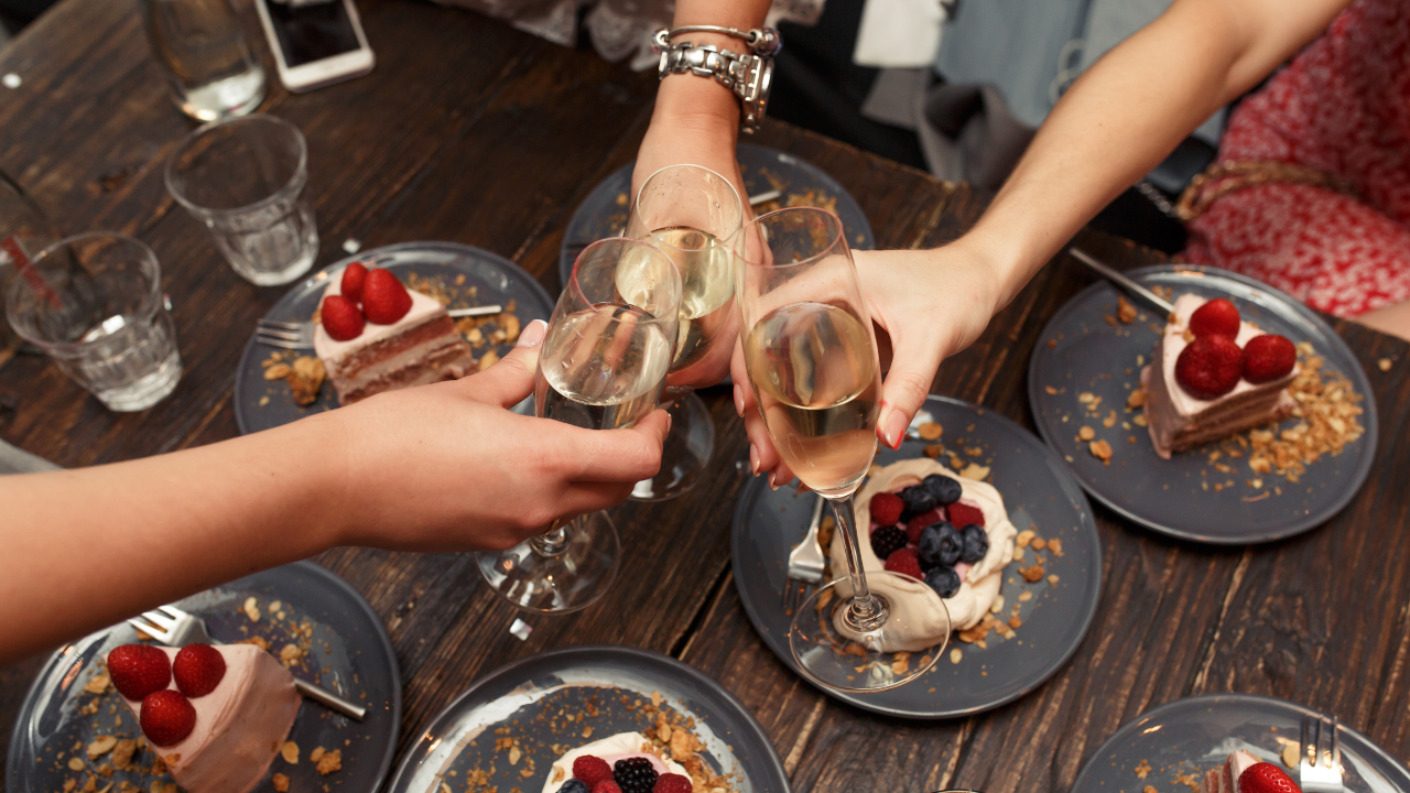 Friends Eating Photo